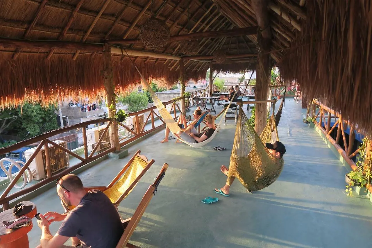 **  Casa Almendro Hotel Tulum México